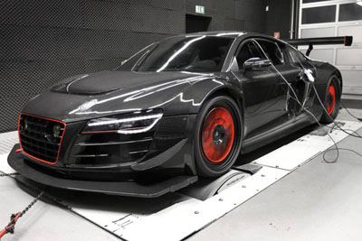 Mcchip-DKR �������� �������� ����� �� ���� Audi R8 V10