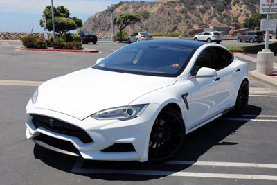 Tesla Model S Elizabeta �� LARTE Design
